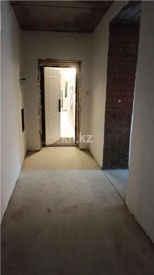 Продажа 2-комнатной квартиры, 60 м², ул. Нажимеденова, дом  52б в Астане - фото 2