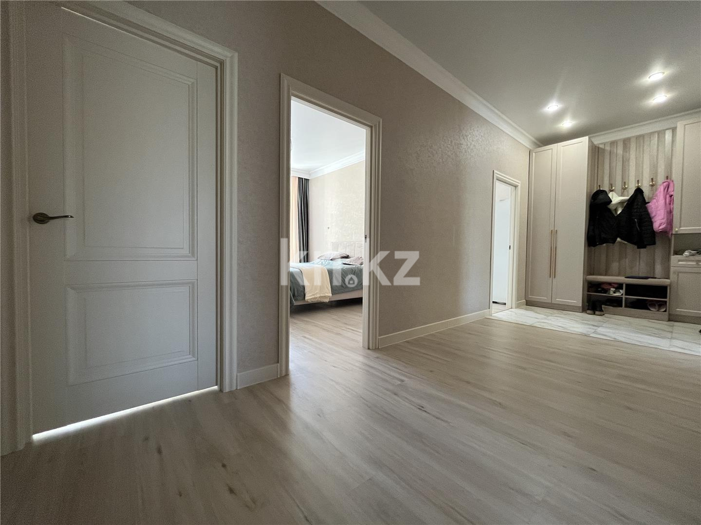 Продажа 2-комнатной квартиры, 64 м², ул. Ашимова, дом  21 в Караганде - фото 23