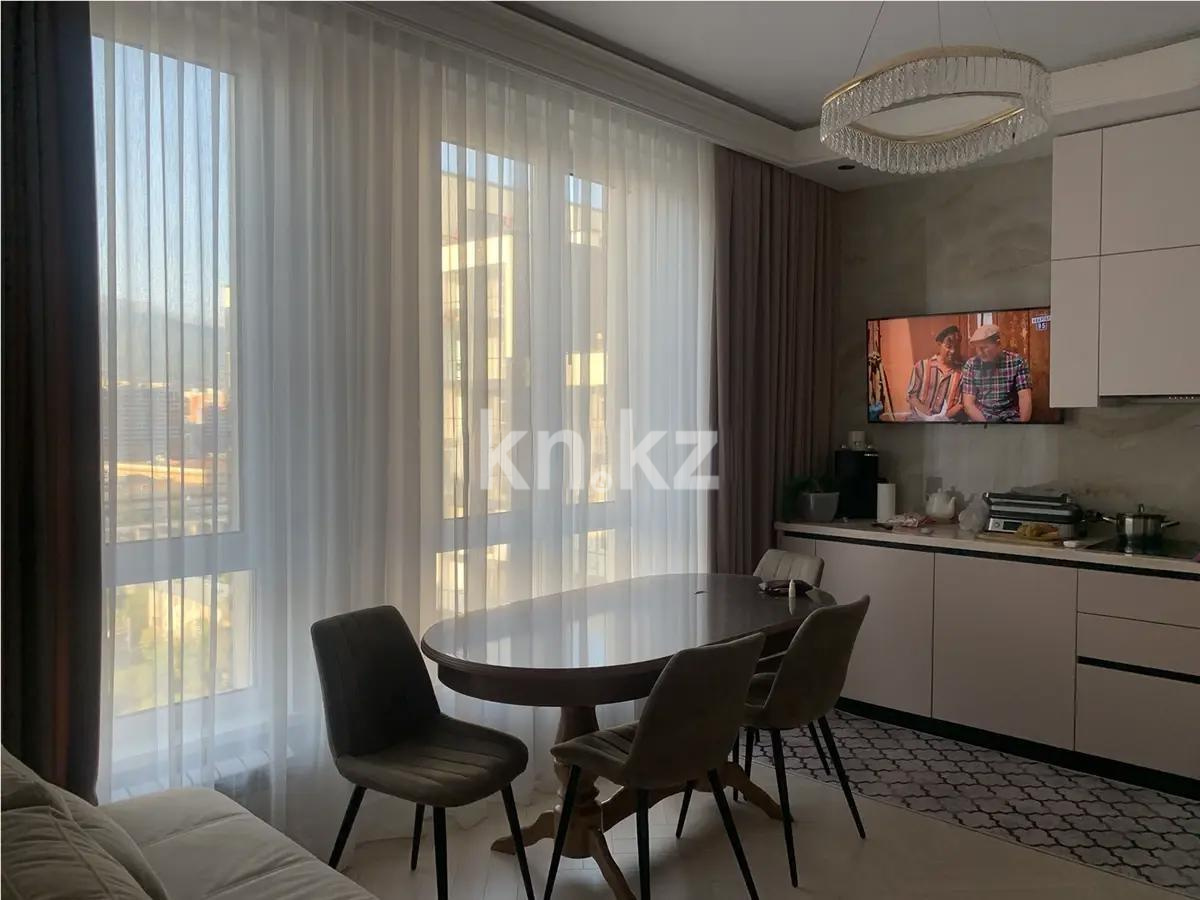 Продажа 3-комнатной квартиры, 82 м², пр. Абая, дом  164 в Алматы - фото 2
