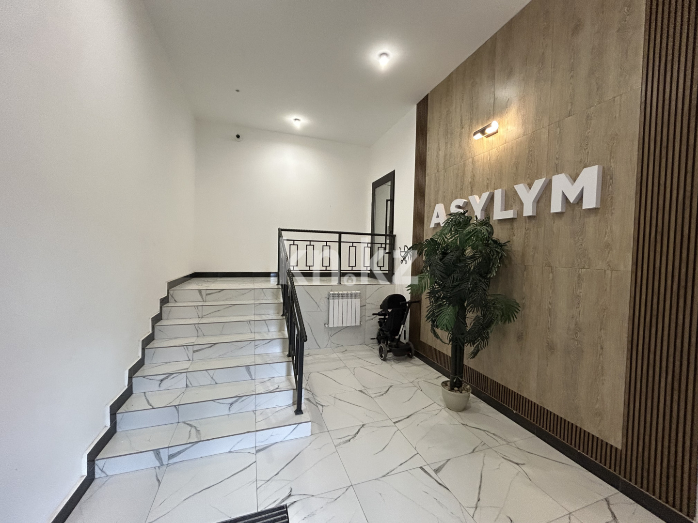 Продажа 3-комнатной квартиры, 63 м², ул. Университетская, дом  28/19 в Караганде - фото 5