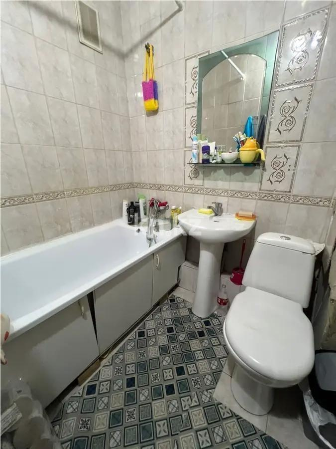 Продажа 2-комнатной квартиры, 43 м², ул. Шакарима, дом  13 в Алматы - фото 4