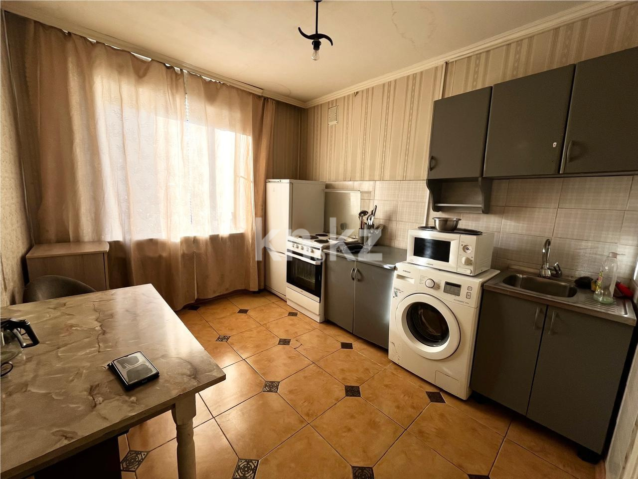Продажа 1-комнатной квартиры, 39 м² в Караганде - фото 3