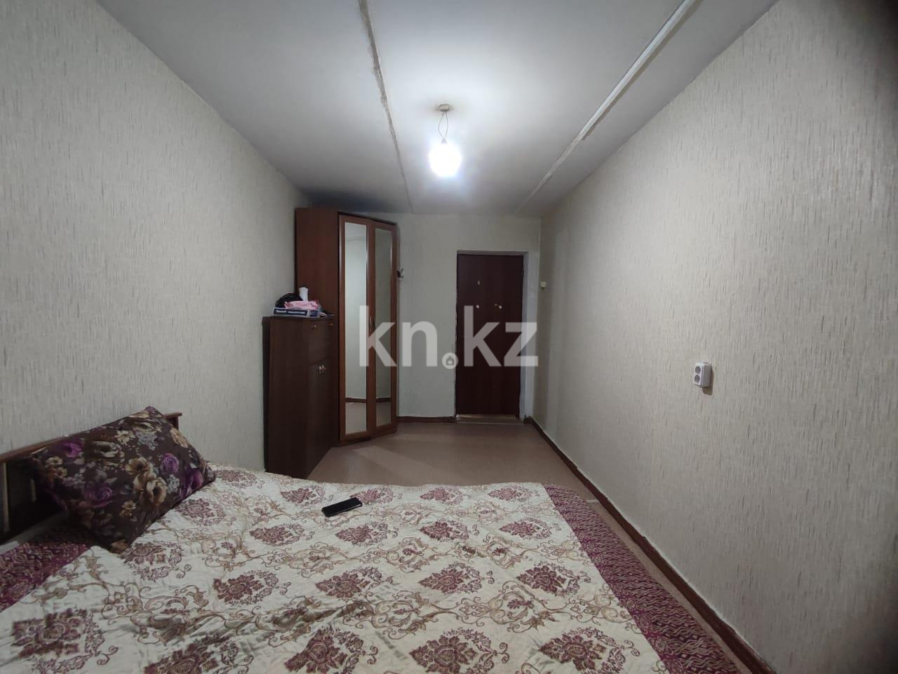 Продажа 2-комнатной квартиры, 45 м², мкр-н 21 в Караганде - фото 4