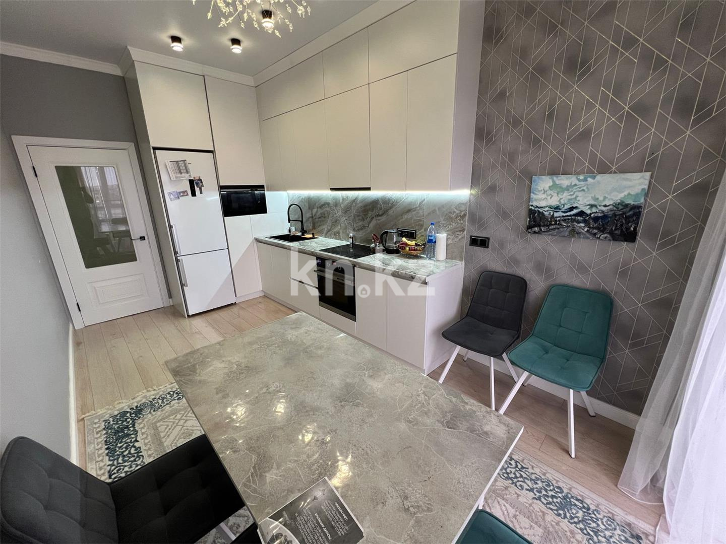 Продажа 4-комнатной квартиры, 111 м², ул. Муканова, дом  53/8 в Караганде - фото 19