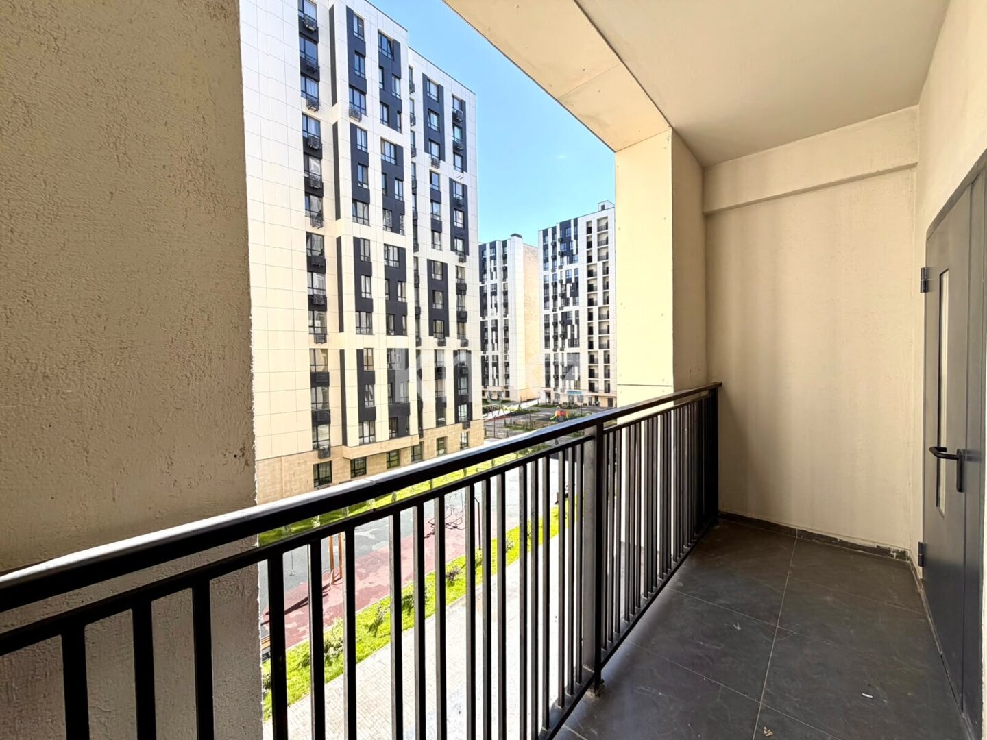 Продажа 2-комнатной квартиры, 46 м² в Алматы - фото 12