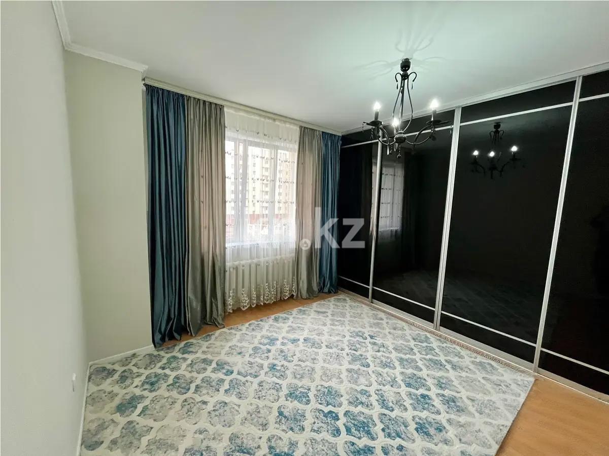 Продажа 4-комнатной квартиры, 126 м², пр. Кошкарбаева, дом  46/1 в Астане - фото 2