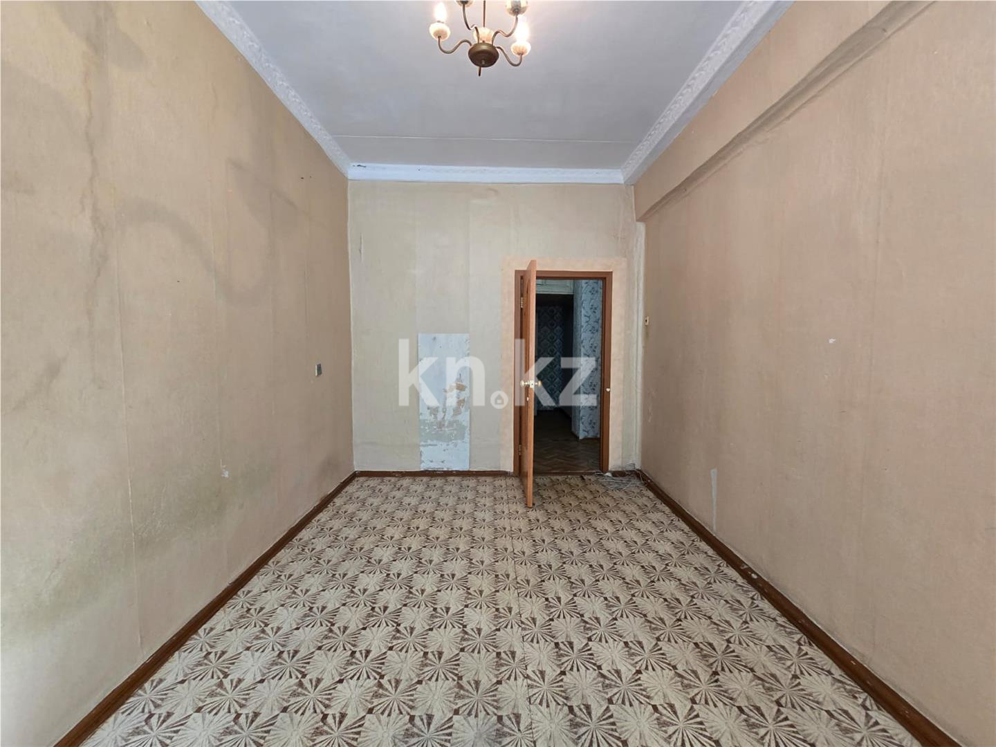 Продажа 4-комнатной квартиры, 86 м², ул. Абая в Темиртау - фото 9