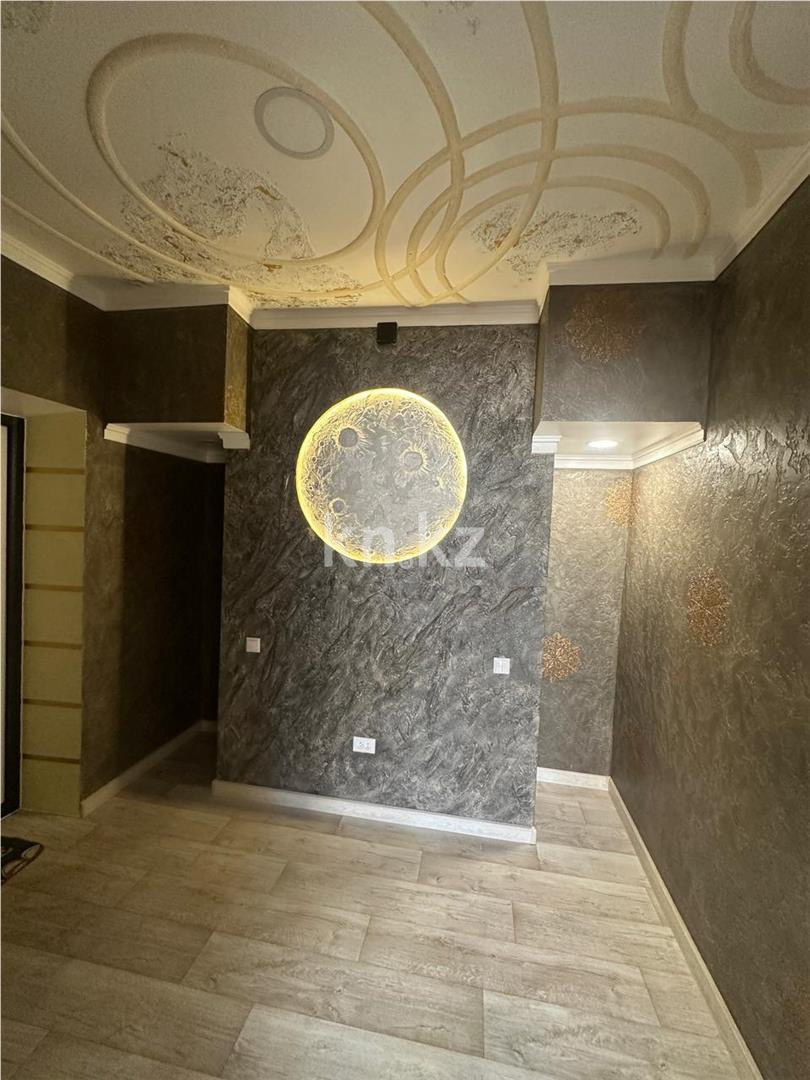 Продажа 2-комнатной квартиры, 67 м² в Караганде