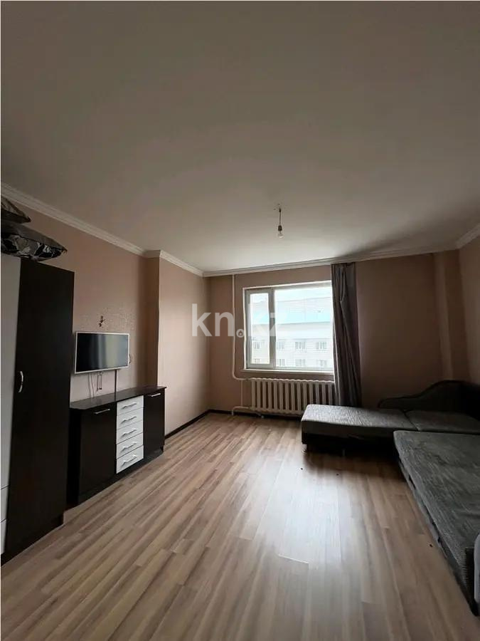 Продажа 2-комнатной квартиры, 60 м², ул. Сауран, дом  3/1 в Астане