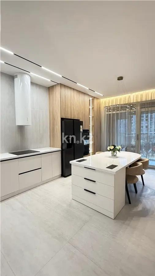 Продажа 4-комнатной квартиры, 170 м², ул. Кунаева, дом  5 в Астане - фото 3