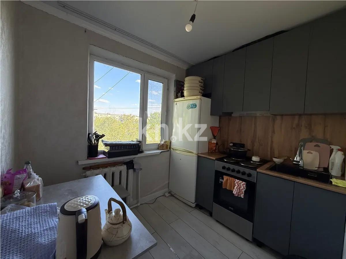 Продажа 2-комнатной квартиры, 46 м², мкр-н 17, дом  52 в Караганде - фото 3