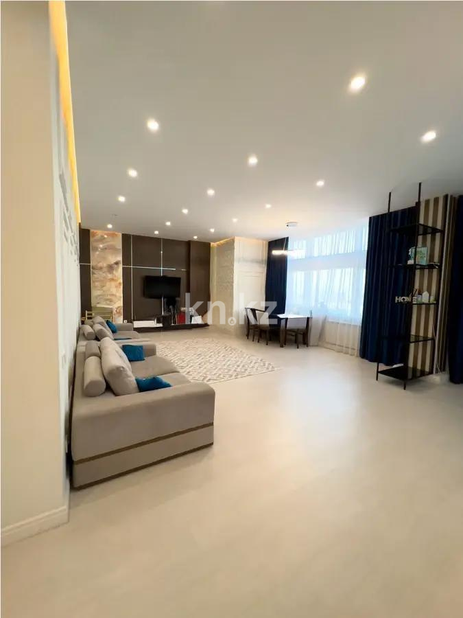 Продажа 4-комнатной квартиры, 140 м², ул. Кунаева, дом  12 в Астане