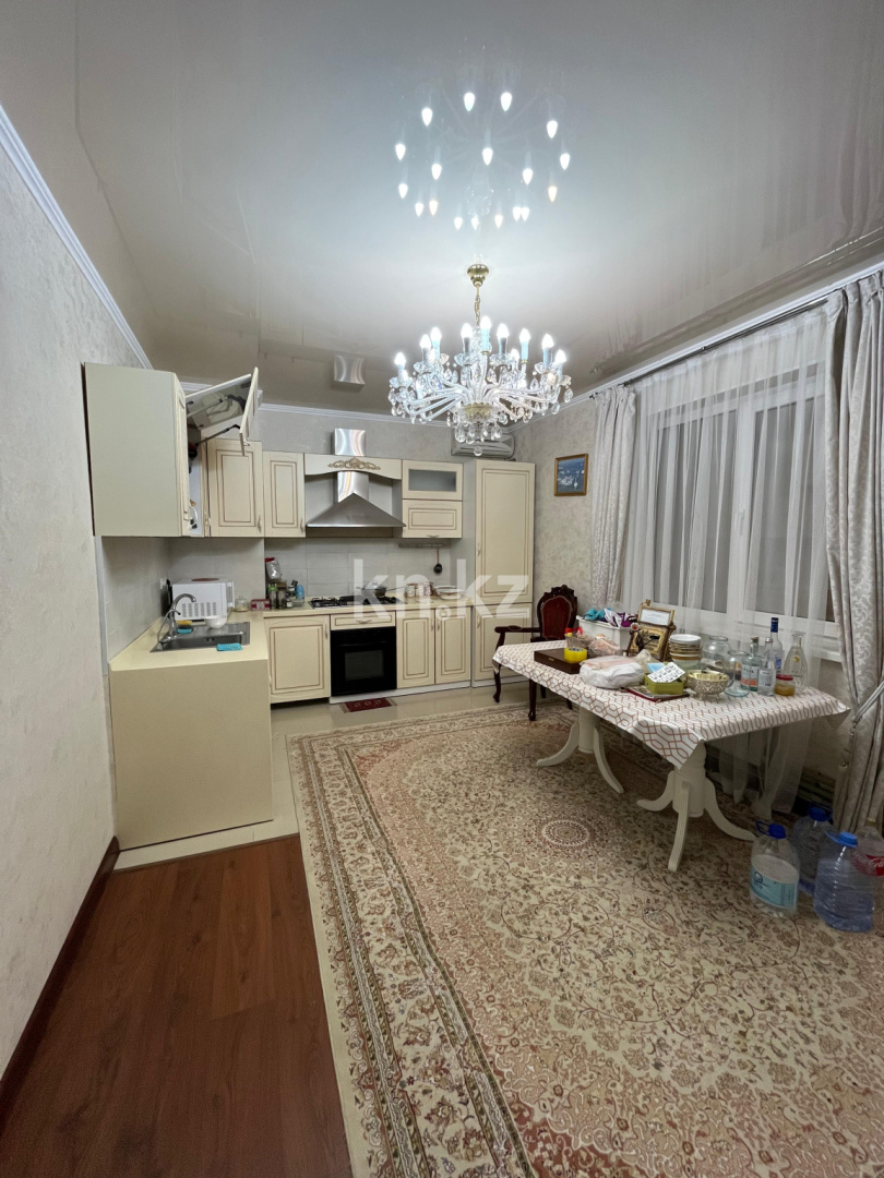 Продажа 7-комнатного дома, 380 м², мкр-н Самал-2, дом  111 в Шымкенте - фото 16