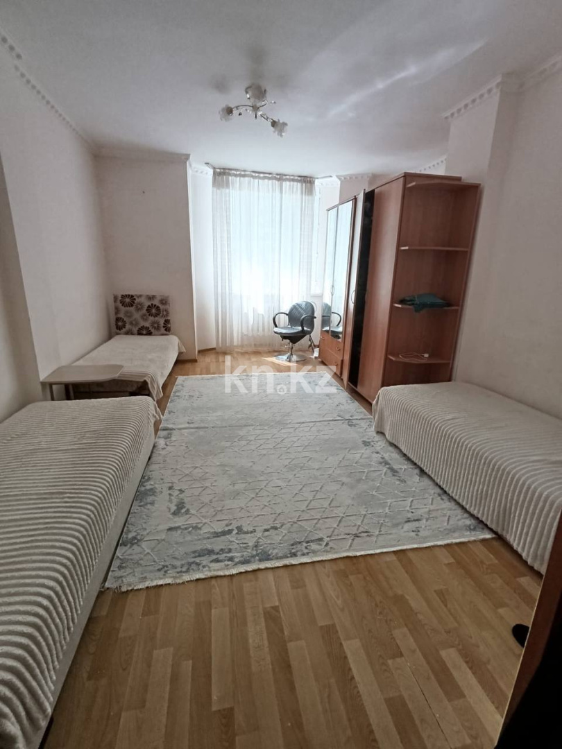 Аренда 1-комнатной квартиры, 50 м² в Астане