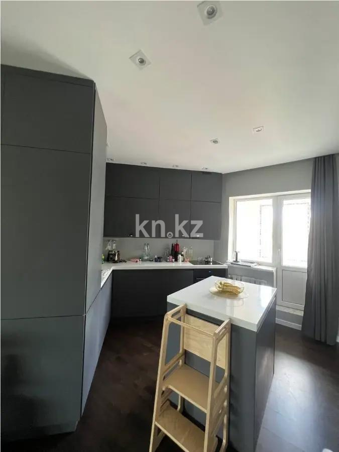 Продажа 3-комнатной квартиры, 100 м², пр. Туран, дом  9 в Астане - фото 4