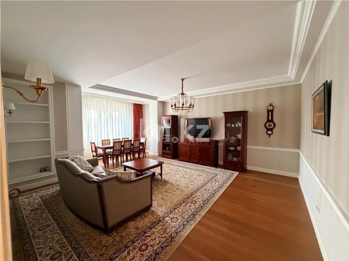 Продажа 4-комнатной квартиры, 152 м² в Астане