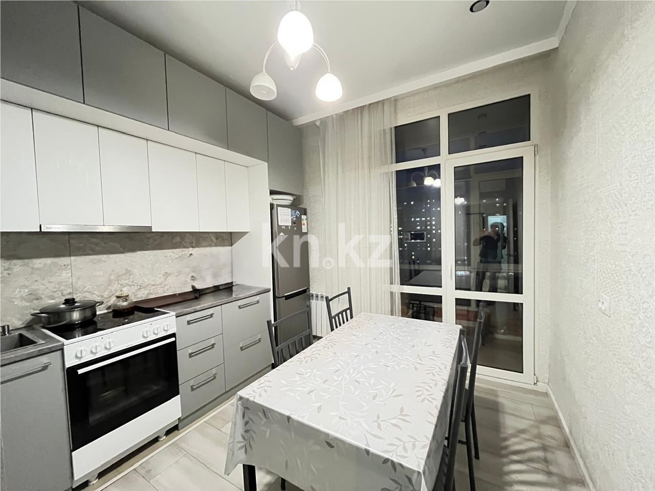 Продажа 3-комнатной квартиры, 84 м², ул. Ашимова, дом  21 в Караганде