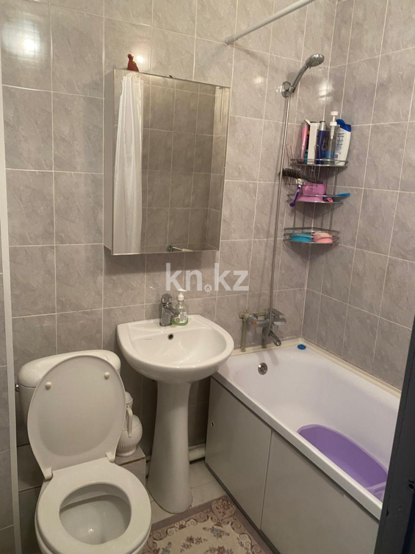 Продажа 3-комнатной квартиры, 60 м² в Алматы - фото 3