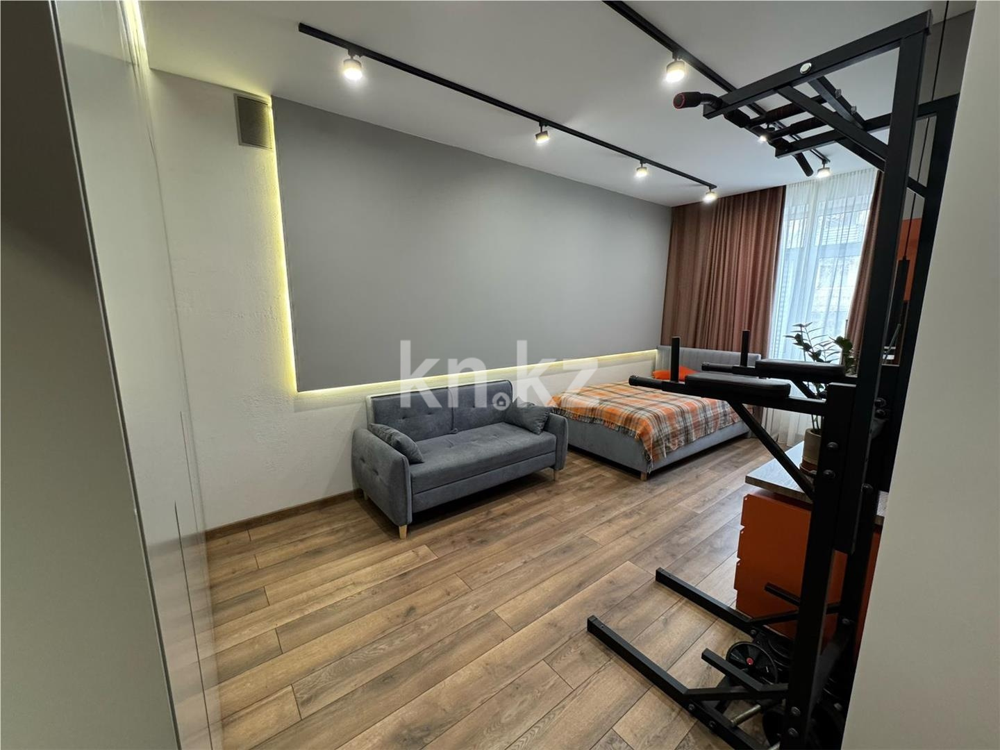 Продажа 4-комнатной квартиры, 142 м² в Караганде - фото 11