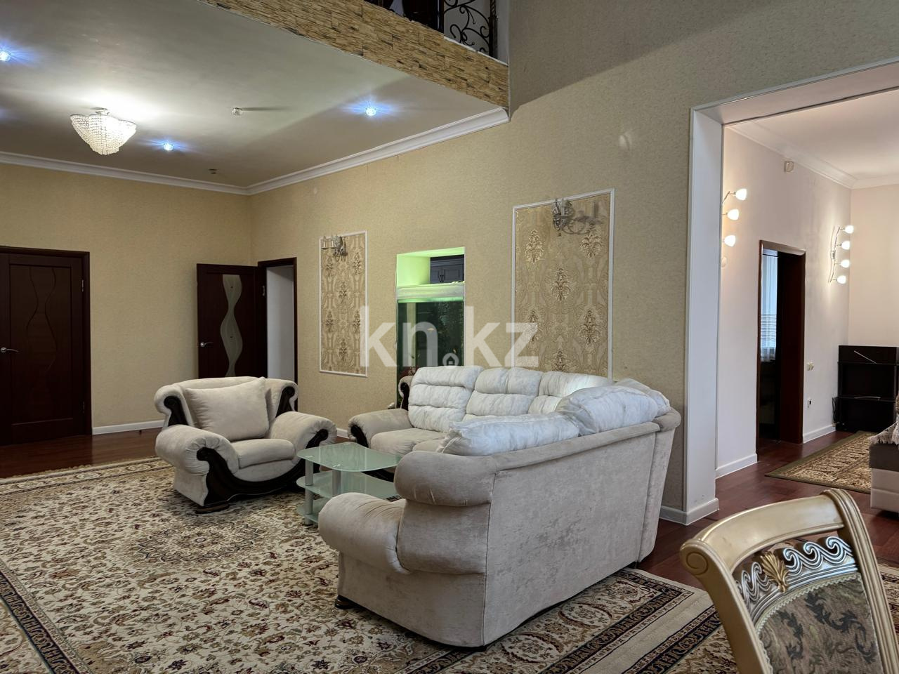 Аренда 8-комнатного дома, 400 м², ул. Кыз-Жибек в Астане - фото 19