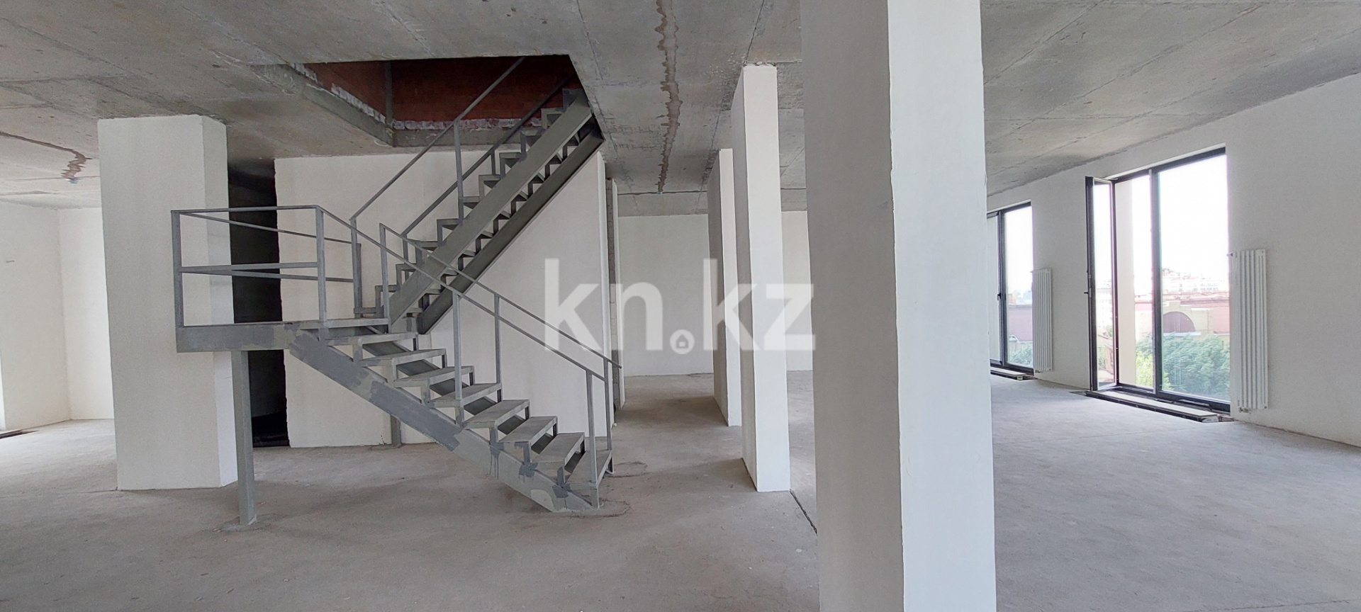 Продажа 5-комнатной квартиры, 270 м² в Астане - фото 16