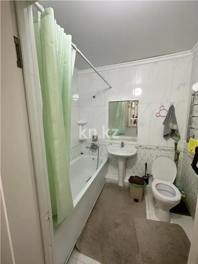 Продажа 2-комнатной квартиры, 50 м², мкр-н Аккент, дом  63 в Алматы - фото 3