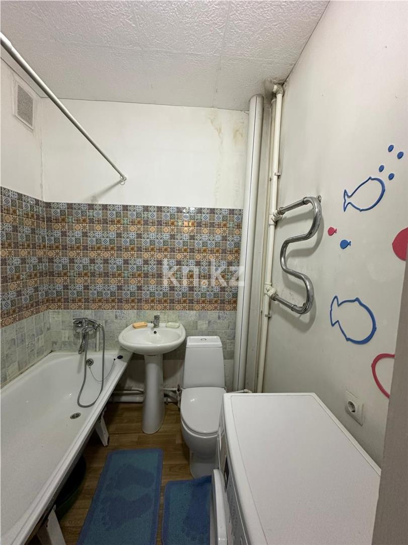 Продажа 2-комнатной квартиры, 60 м², ул. Сарыарка в Караганде - фото 10