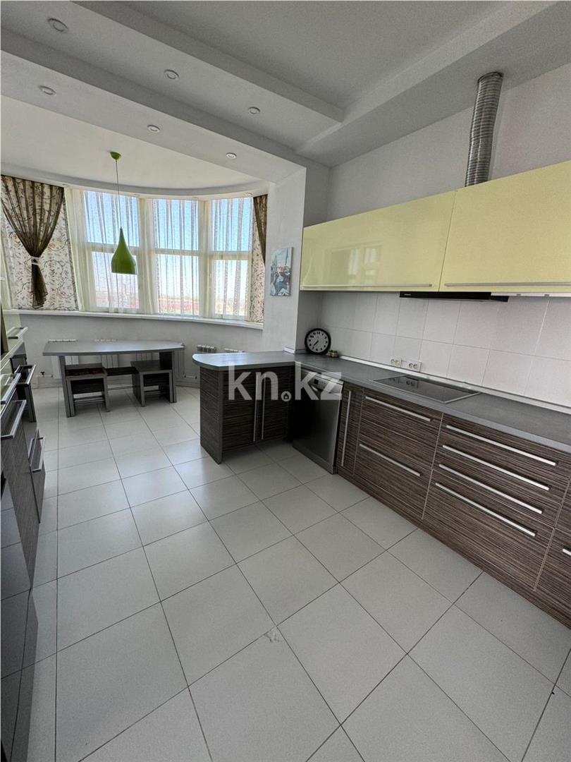 Продажа 3-комнатной квартиры, 108 м², ул. Лободы в Караганде - фото 3