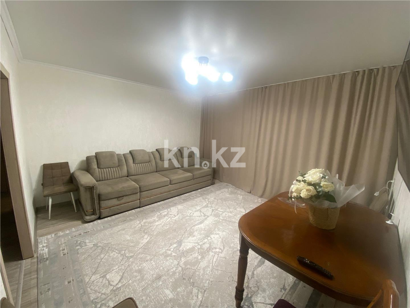 Продажа 2-комнатной квартиры, 52 м², мкр-н Степной-3 в Караганде - фото 3