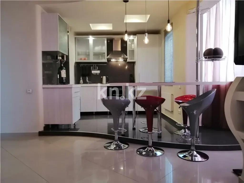 Продажа 2-комнатной квартиры, 70.1 м² в Алматы - фото 3