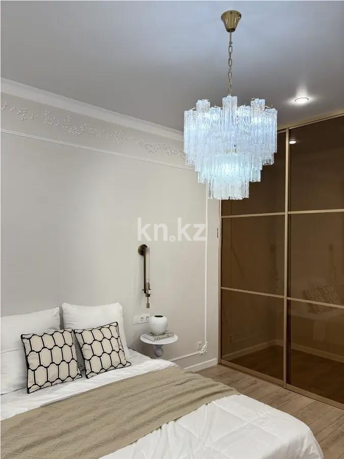 Продажа 1-комнатной квартиры, 42 м², ул. Е-882, дом  7 в Астане - фото 2