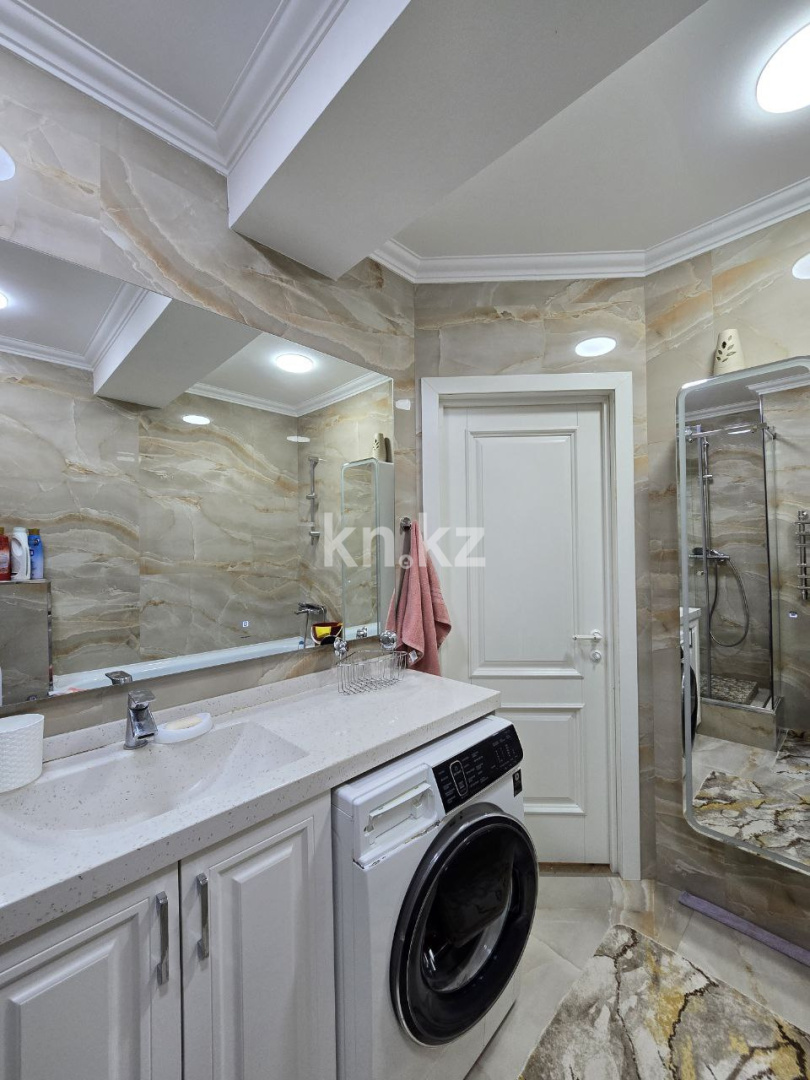 Продажа 3-комнатной квартиры, 134.7 м² в Алматы - фото 35