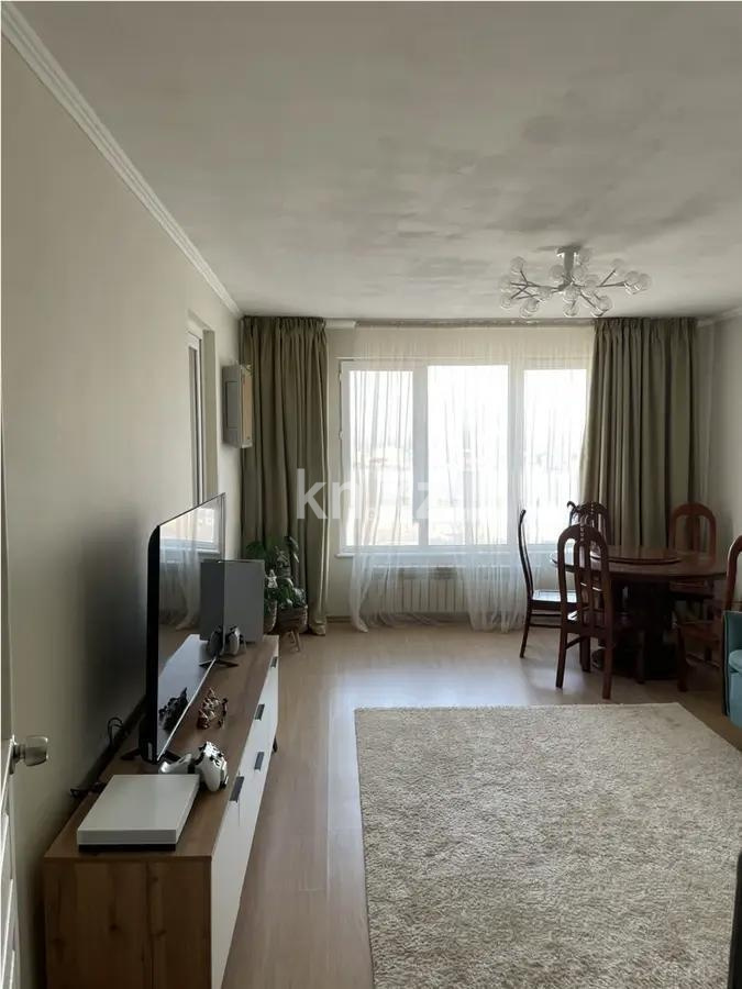 Продажа 3-комнатной квартиры, 82.6 м², мкр-н Аккент, дом  20 в Алматы