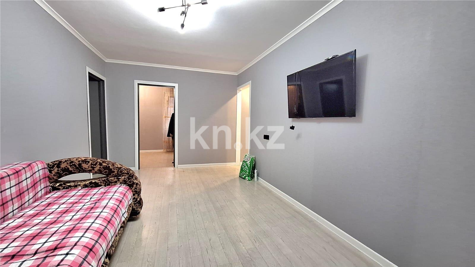 Продажа 5-комнатной квартиры, 86 м², 11а мкр. в Караганде - фото 2