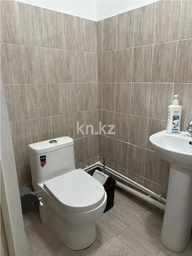 Продажа 3-комнатной квартиры, 72.5 м² в Алматы - фото 5