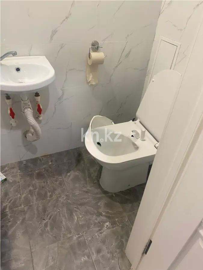 Продажа 2-комнатной квартиры, 56 м² в Караганде - фото 4