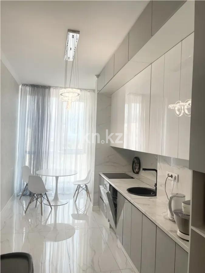 Продажа 3-комнатной квартиры, 96 м², ул. Брусиловского, дом  163 в Алматы - фото 4
