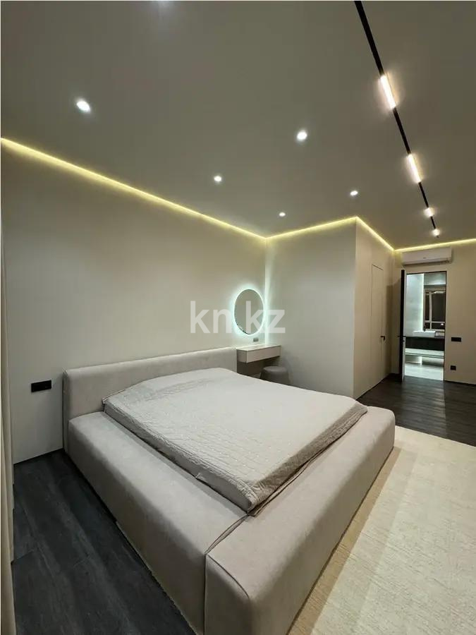 Продажа 3-комнатной квартиры, 120 м², пр. Аль-Фараби, дом  41/4 в Алматы