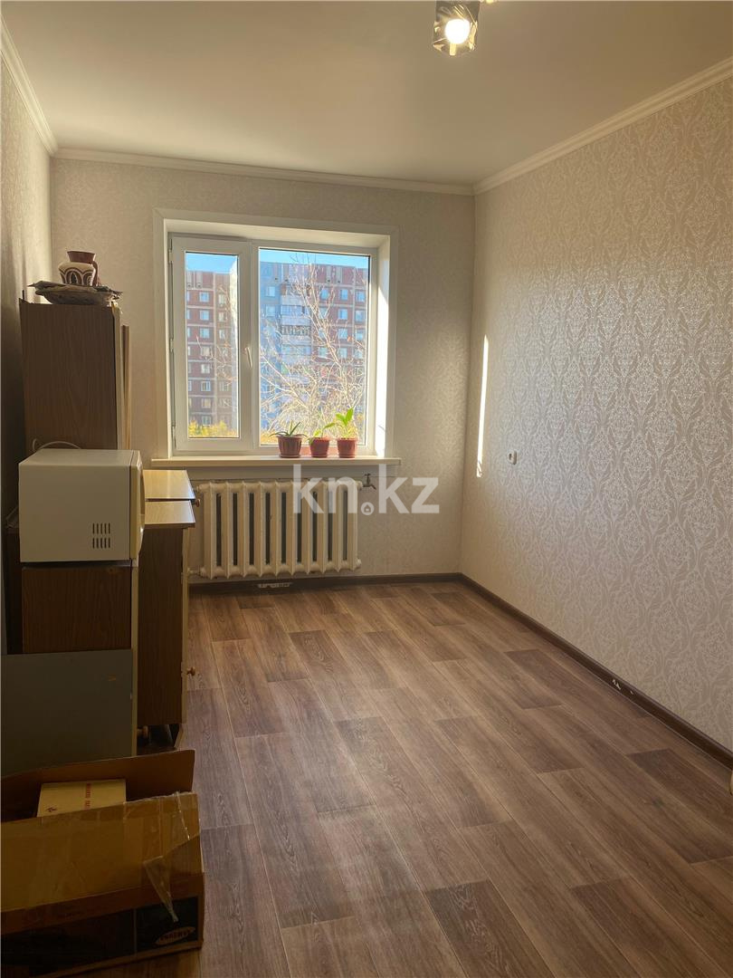Продажа 4-комнатной квартиры, 61 м², ул. Язева в Караганде - фото 7