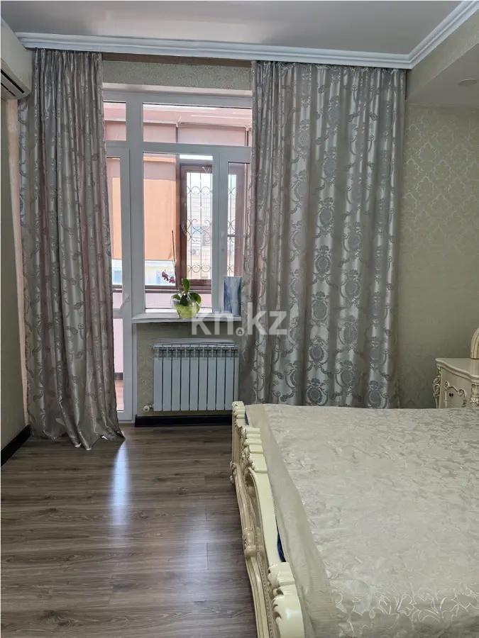 Продажа 4-комнатной квартиры, 145 м², ул. Досмухамедова, дом  101 в Алматы - фото 3