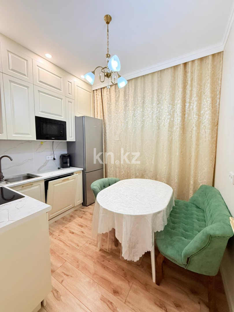 Продажа 2-комнатной квартиры, 42.2 м², ул. Бухар жырау, дом  34/2 - пр. Мангилик Ел в Астане - фото 11