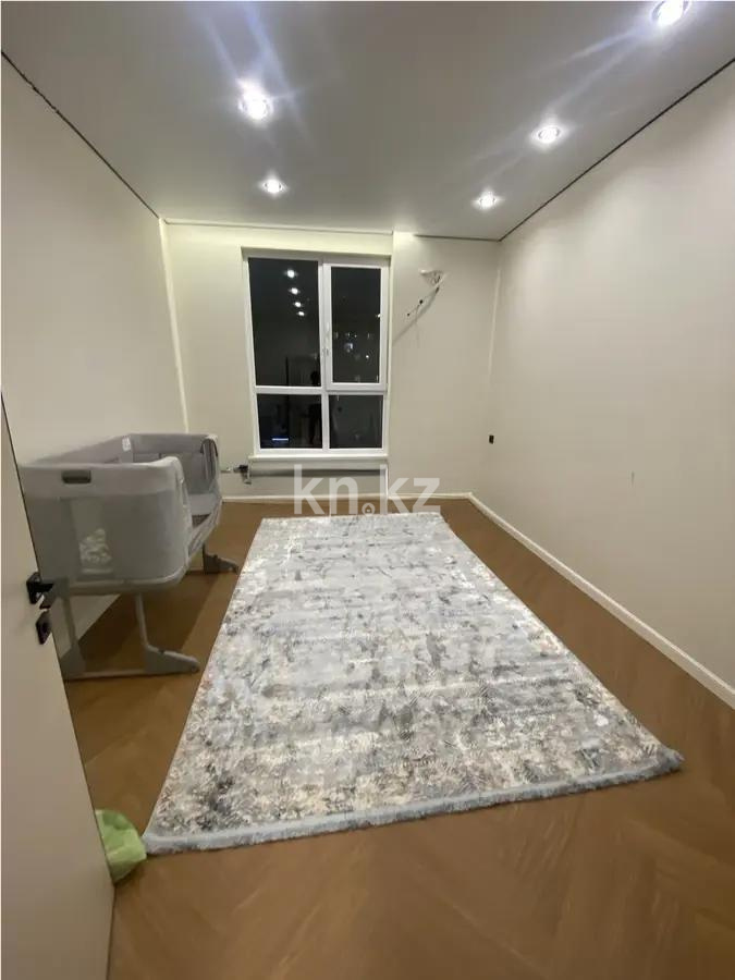 Продажа 3-комнатной квартиры, 80 м², пр. Абая, дом  160 в Алматы