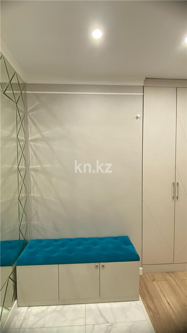 Продажа 3-комнатной квартиры, 83 м², ул. Аманжолова в Астане - фото 19