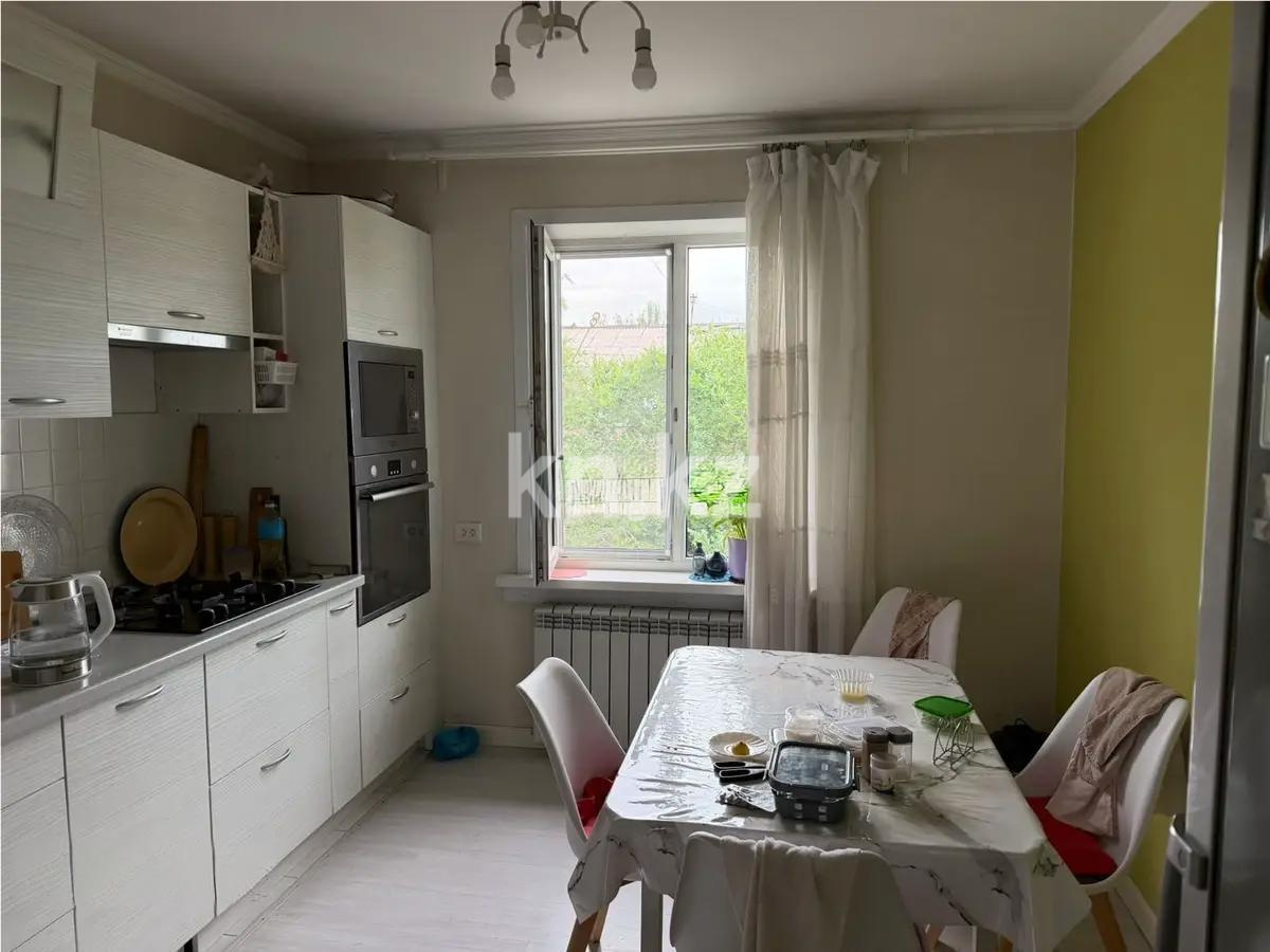 Продажа 4-комнатной квартиры, 81 м² в Алматы - фото 4