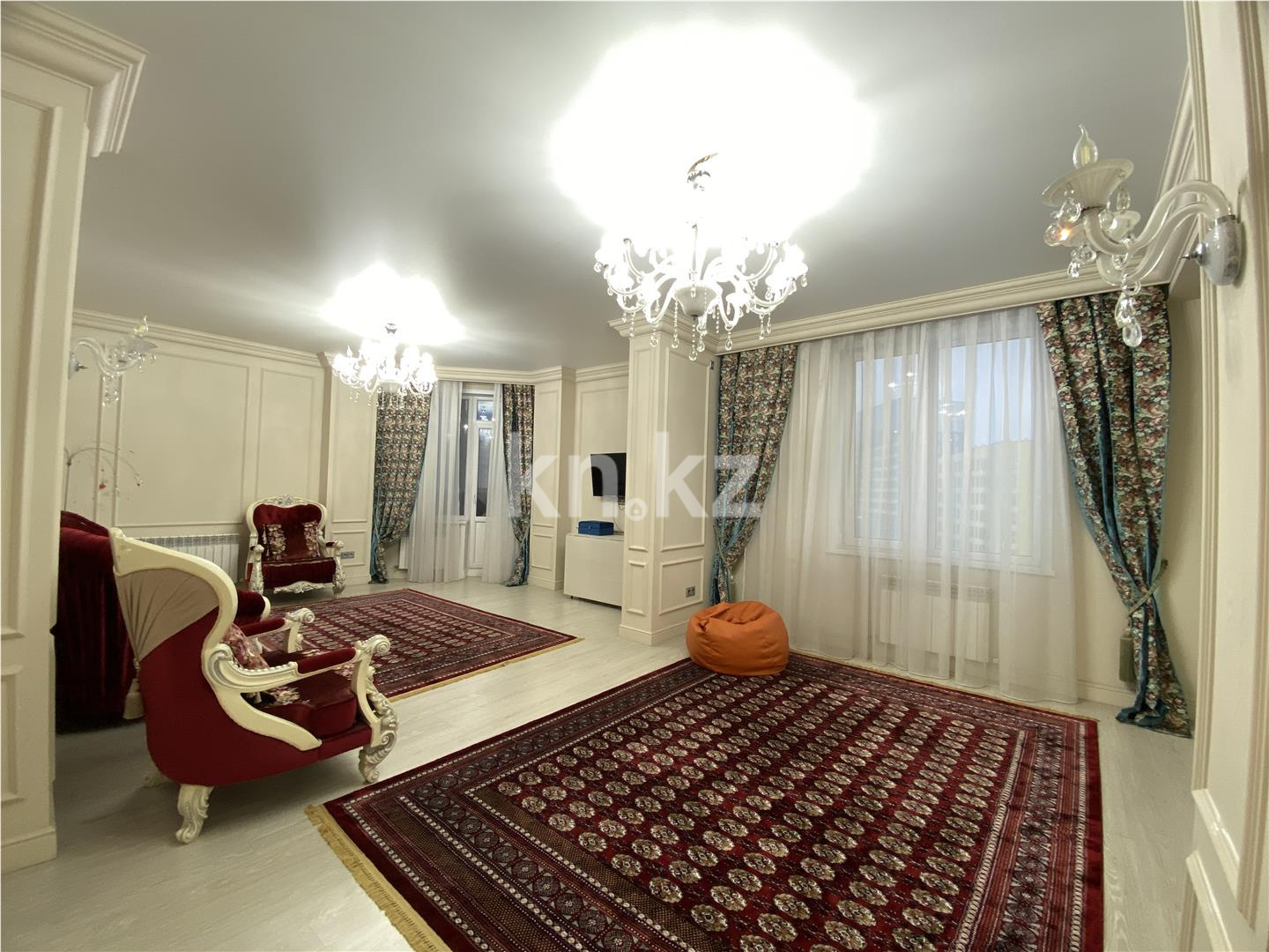 Продажа 3-комнатной квартиры, 135.2 м², ул. Байтурсынова в Астане - фото 15