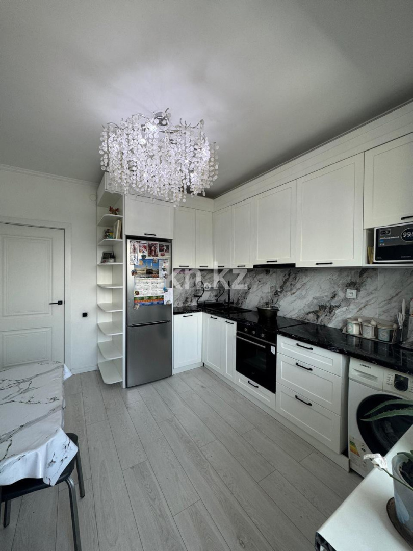 Продажа 3-комнатной квартиры, 84.7 м², мкр-н Аксай-1 в Алматы - фото 4