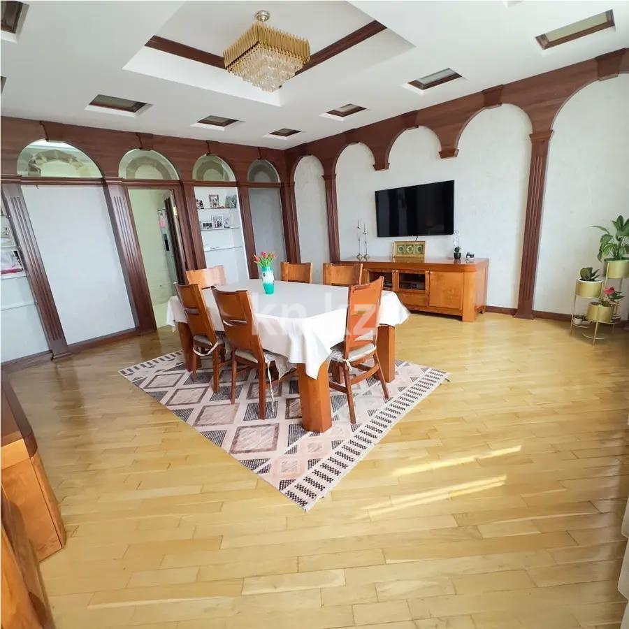 Продажа 4-комнатной квартиры, 185 м², пр. Кабанбай батыра, дом  6/5 в Астане - фото 3