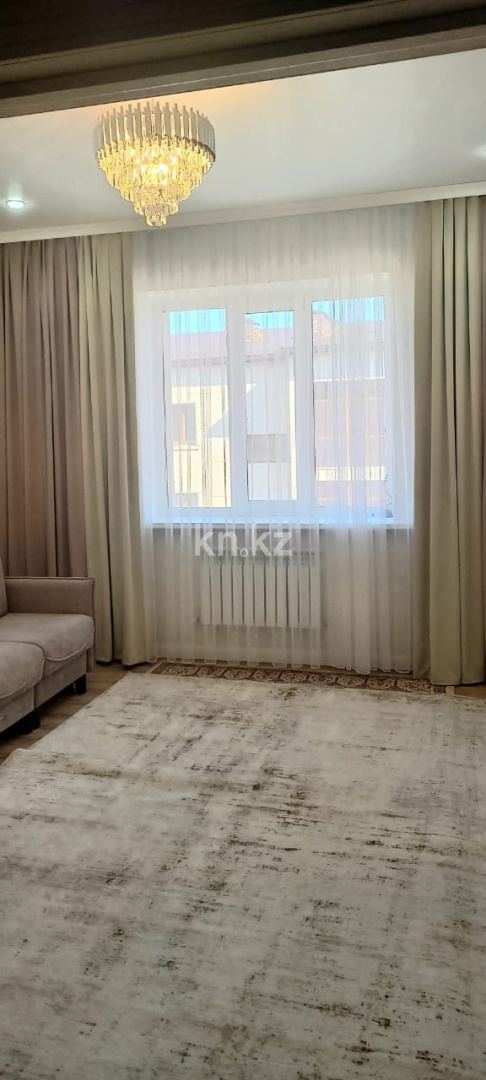 Продажа 3-комнатной квартиры, 81 м², ул. Муканова, дом  43/21 в Караганде - фото 2