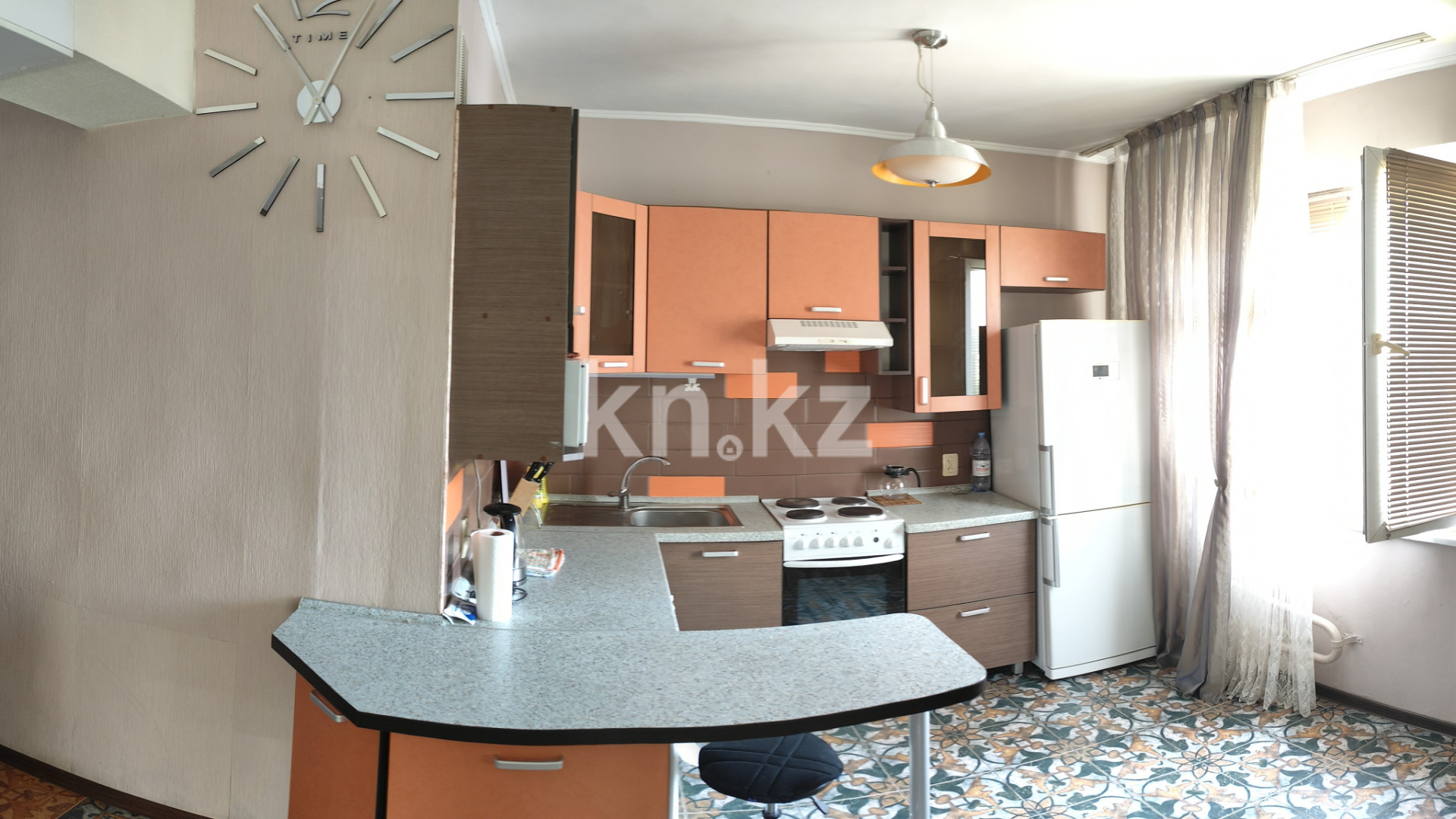 Аренда 1-комнатной квартиры посуточно, 50 м², мкр-н Самал-1, дом  31 - ул. Жолдасбекова в Алматы - фото 6