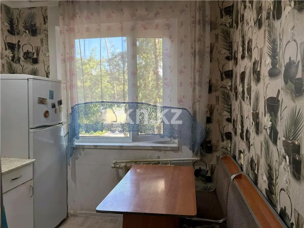 Продажа 3-комнатной квартиры, 49 м², мкр-н 13, дом  31 в Караганде - фото 4